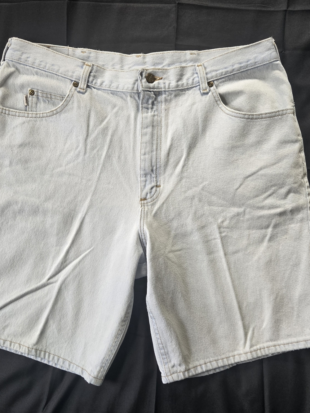 Dad Shorts "Jorts" 100% cotton made in the USA light wash classic denim size 40